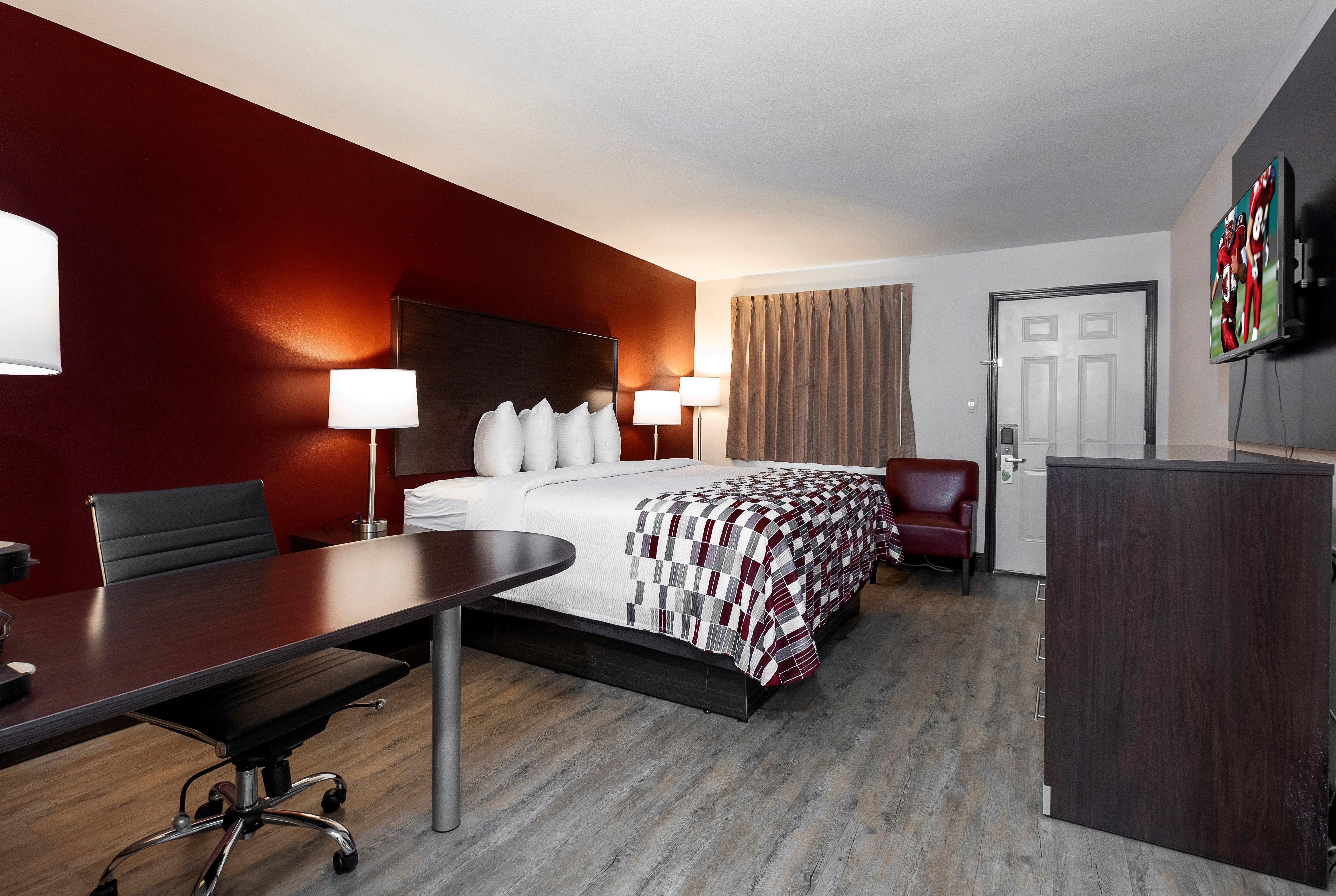 Red Roof Inn Масл-Шолс Екстер'єр фото