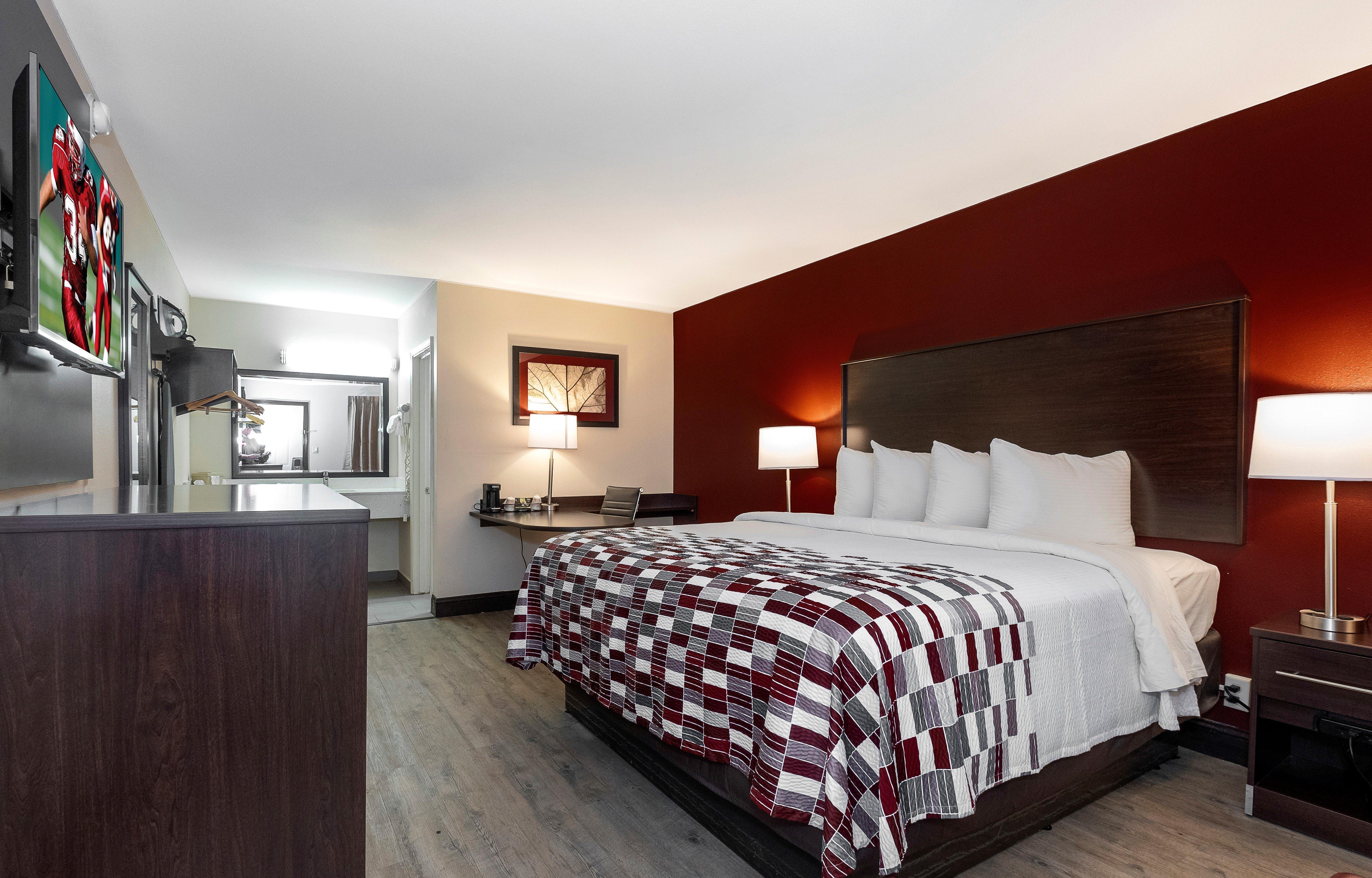 Red Roof Inn Масл-Шолс Екстер'єр фото