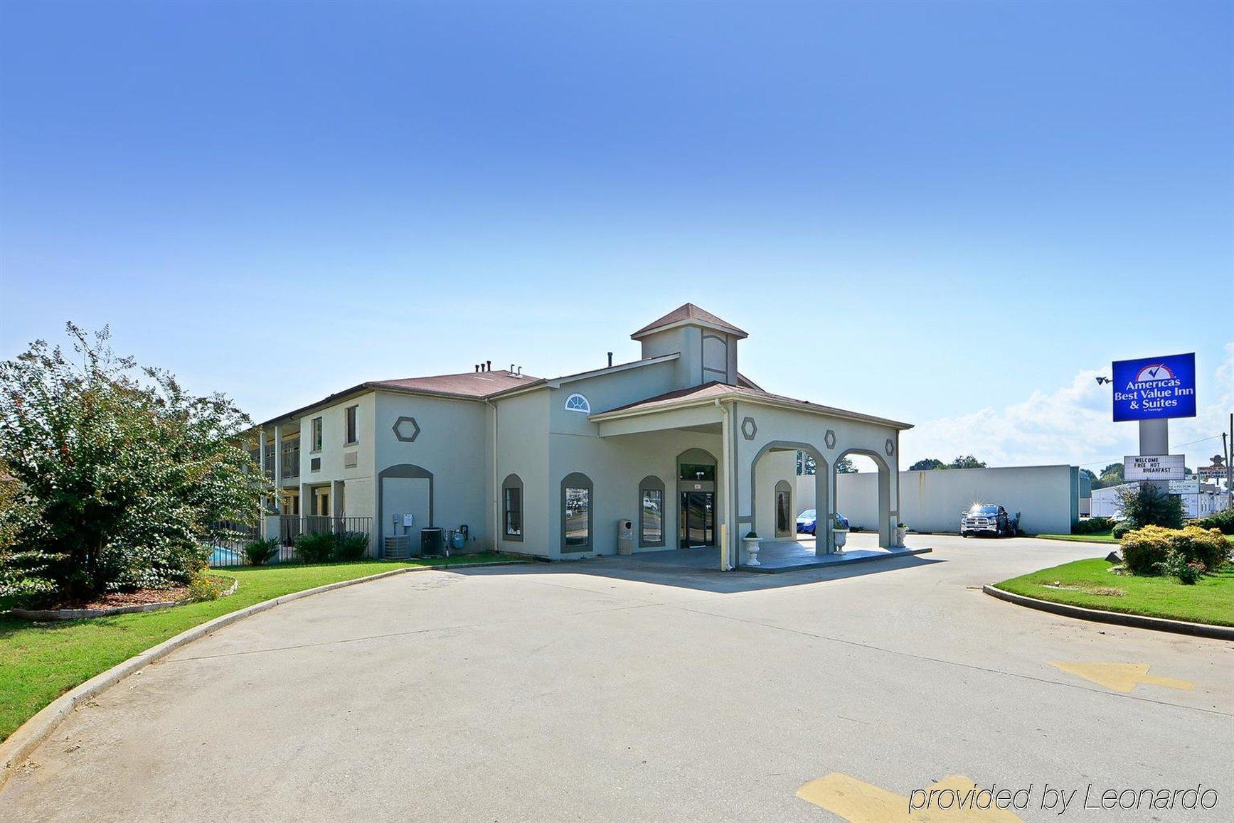 Red Roof Inn Масл-Шолс Екстер'єр фото